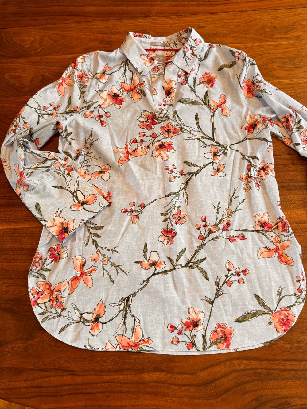 Chico’s Cherry Blossom Stretch Split Neck Tunic No Iron Double Cuffs Sz 2(12-14)